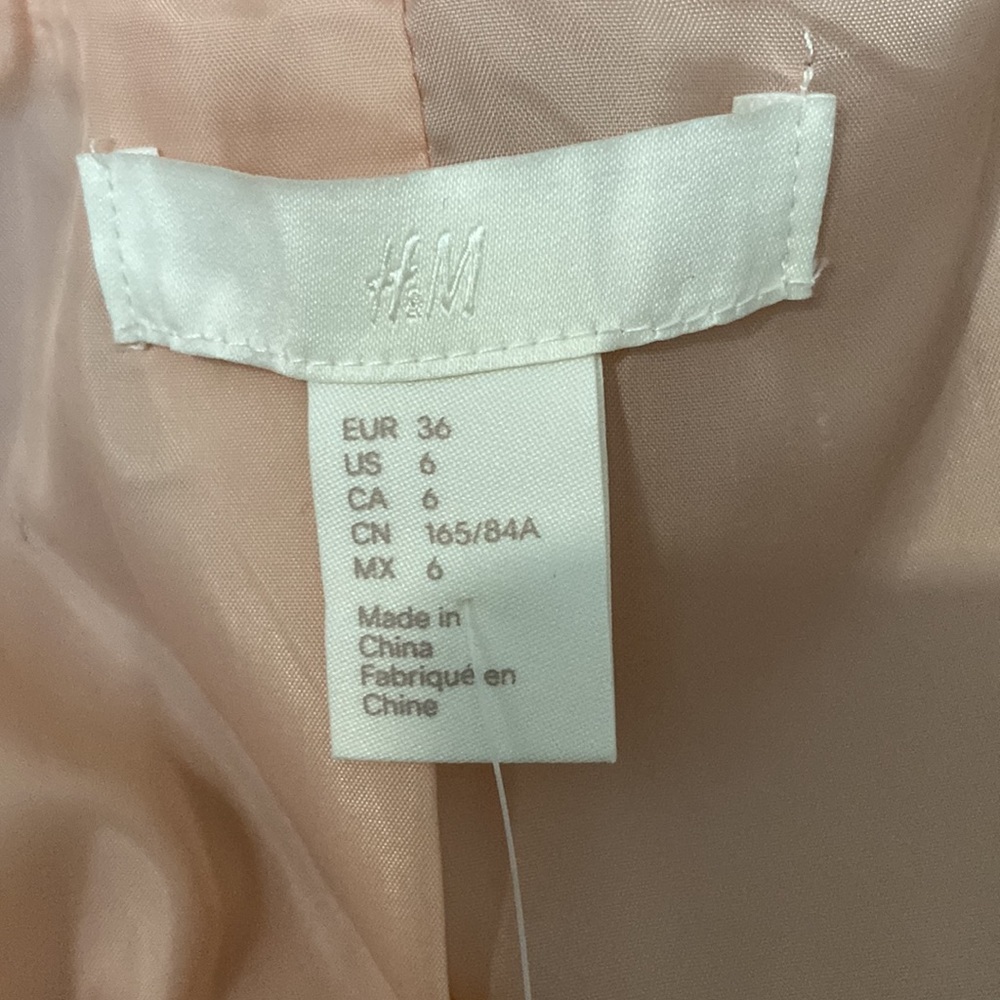 H&M NWT size 6 Light Peach Coat. - Picture 4 of 7